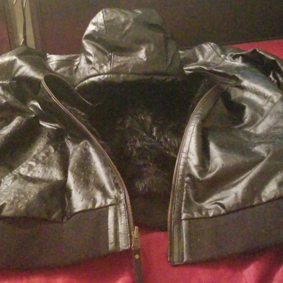 MEN'S EXCELLED 100% BLACK LEATHER 2XL COAT W/HOOD! - Picture 4 of 8
